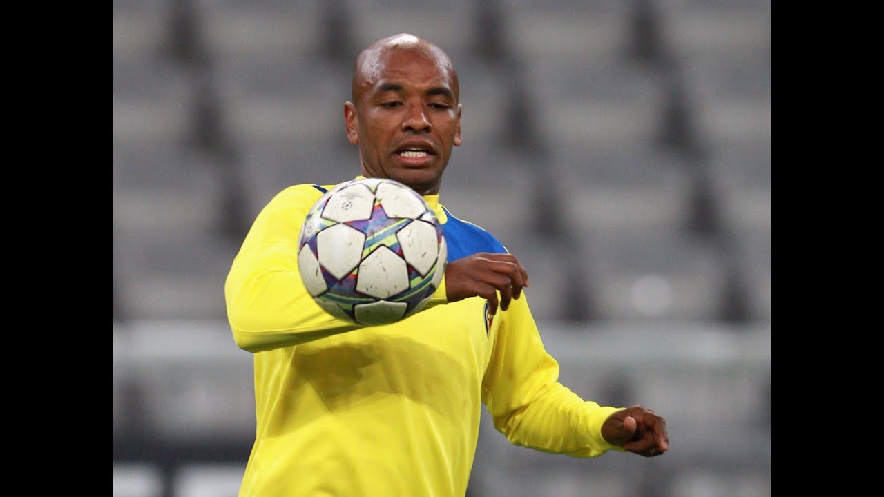 Marcos Senna, Hero for Villarreal and Spain