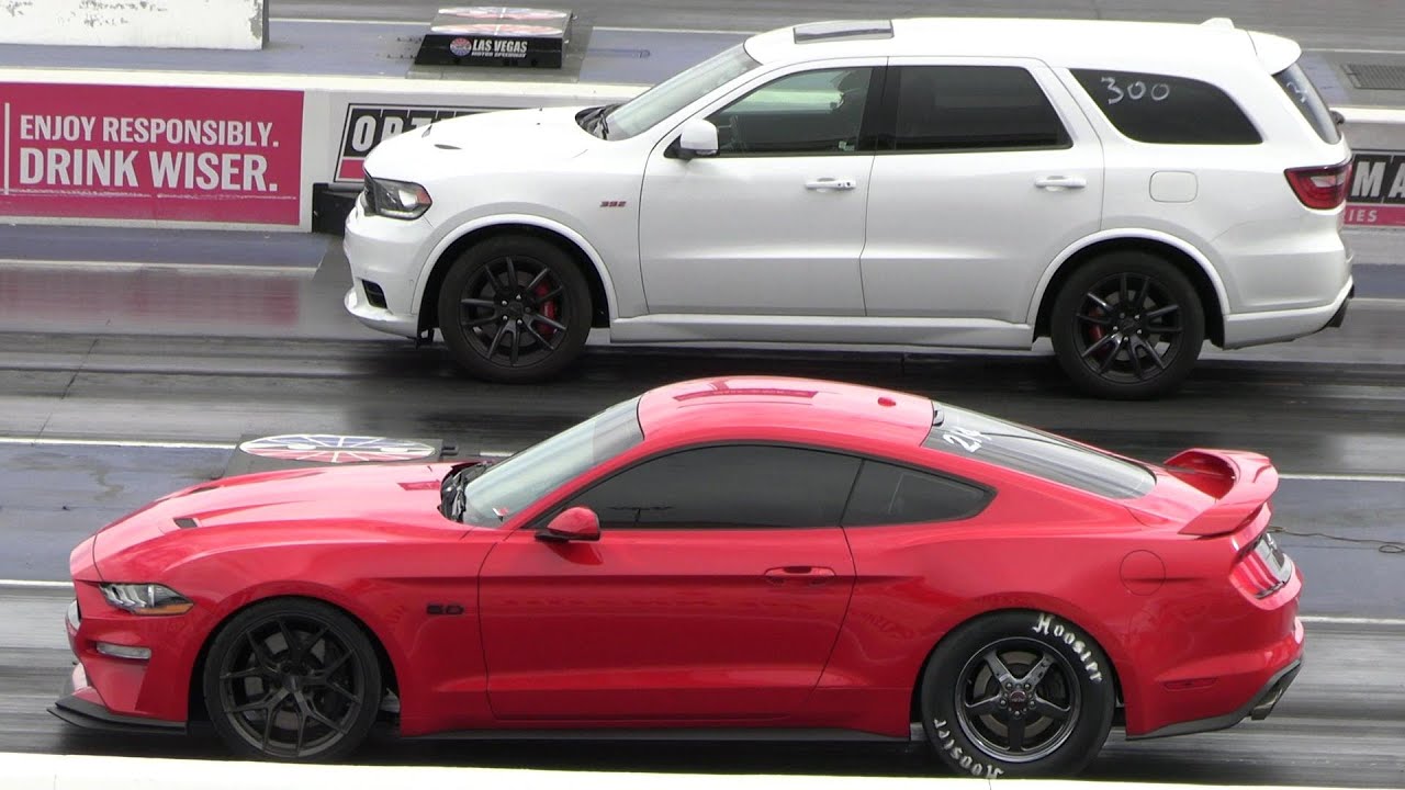 Durango SRT vs Mustang GT and vs Dodge Challenger R/T - drag racing
