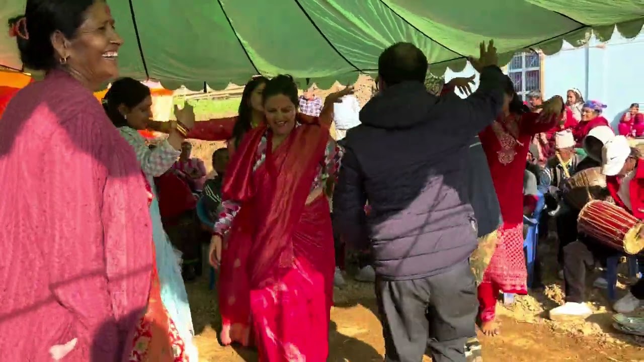 देबी मेडमको भाइको बिहेमा सरहरुको नाच २०८२/१०/२३