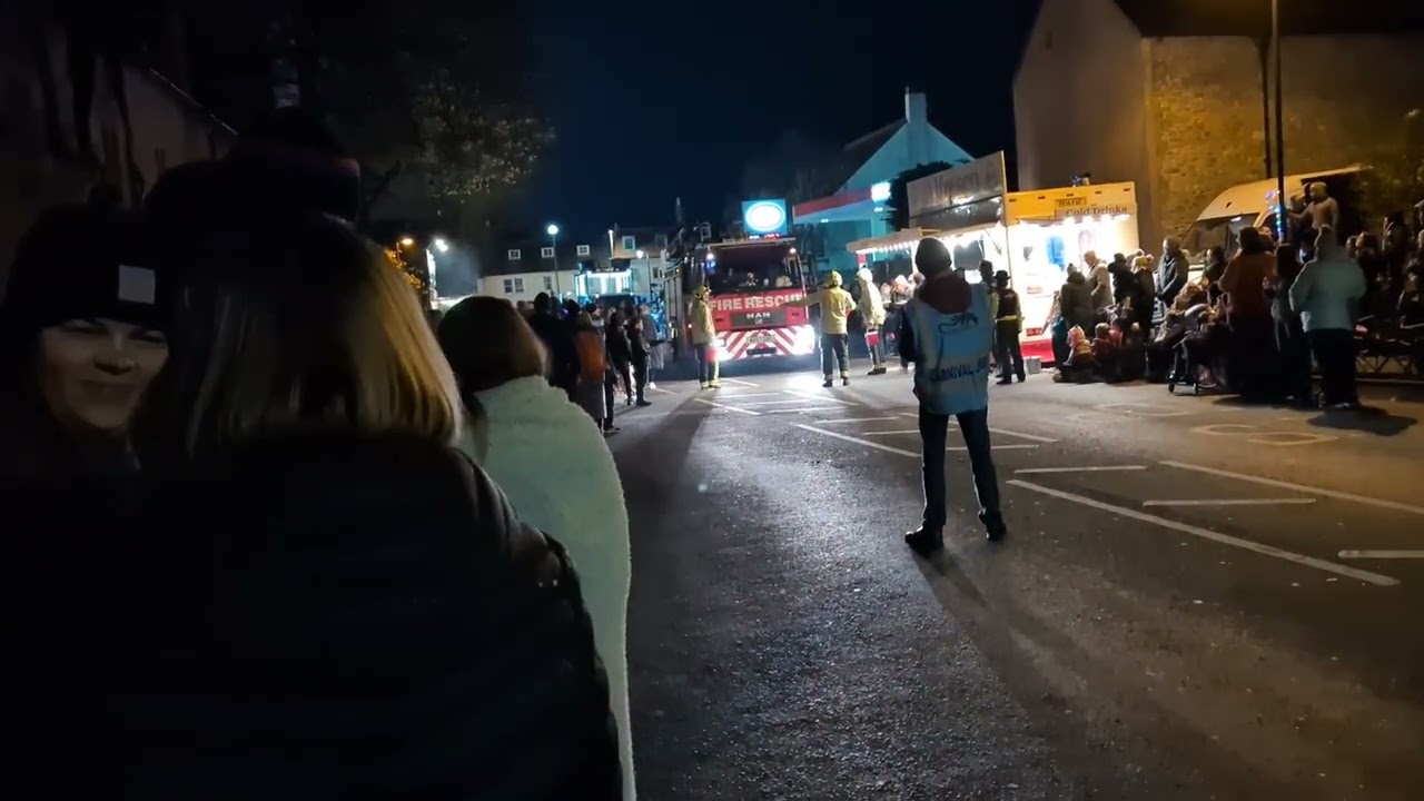 The Start of The Wells Carnival, November 2024