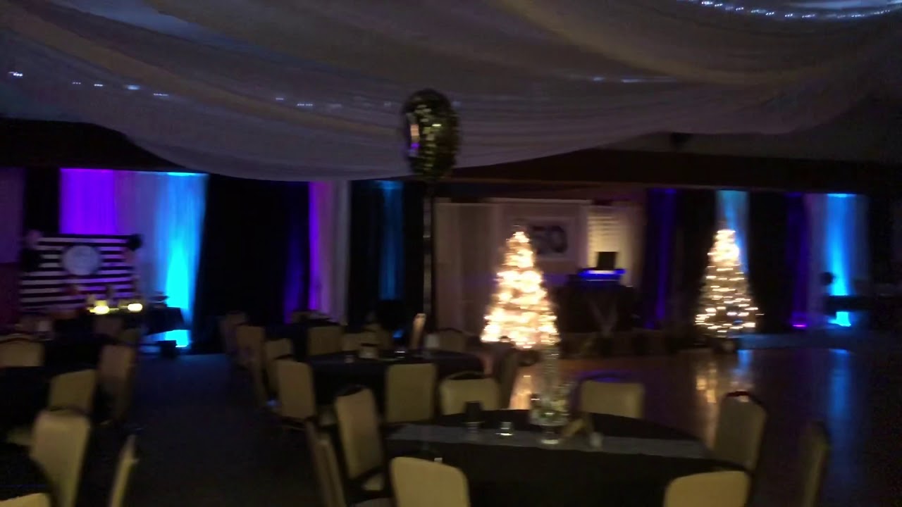Chauvet H1 dance floor lighting with the Flarecon.