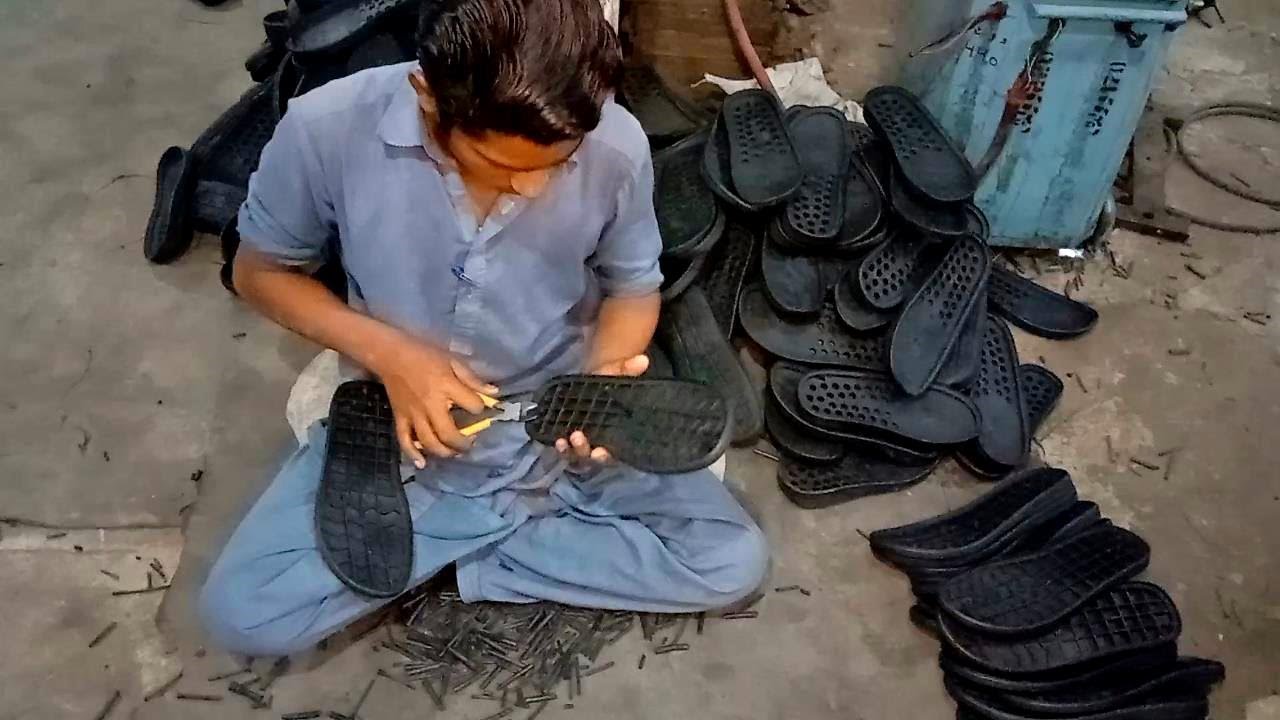 How Shoe Soles are Made from Recycled Tyre Rubber in Local Factory