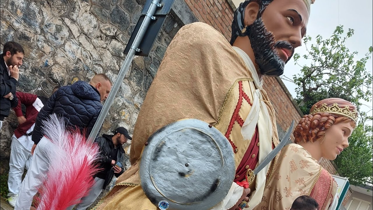 I giganti dell'Associazione Culturale Ecale di palmi per la festa del Ss.mo crocifisso Pt.3