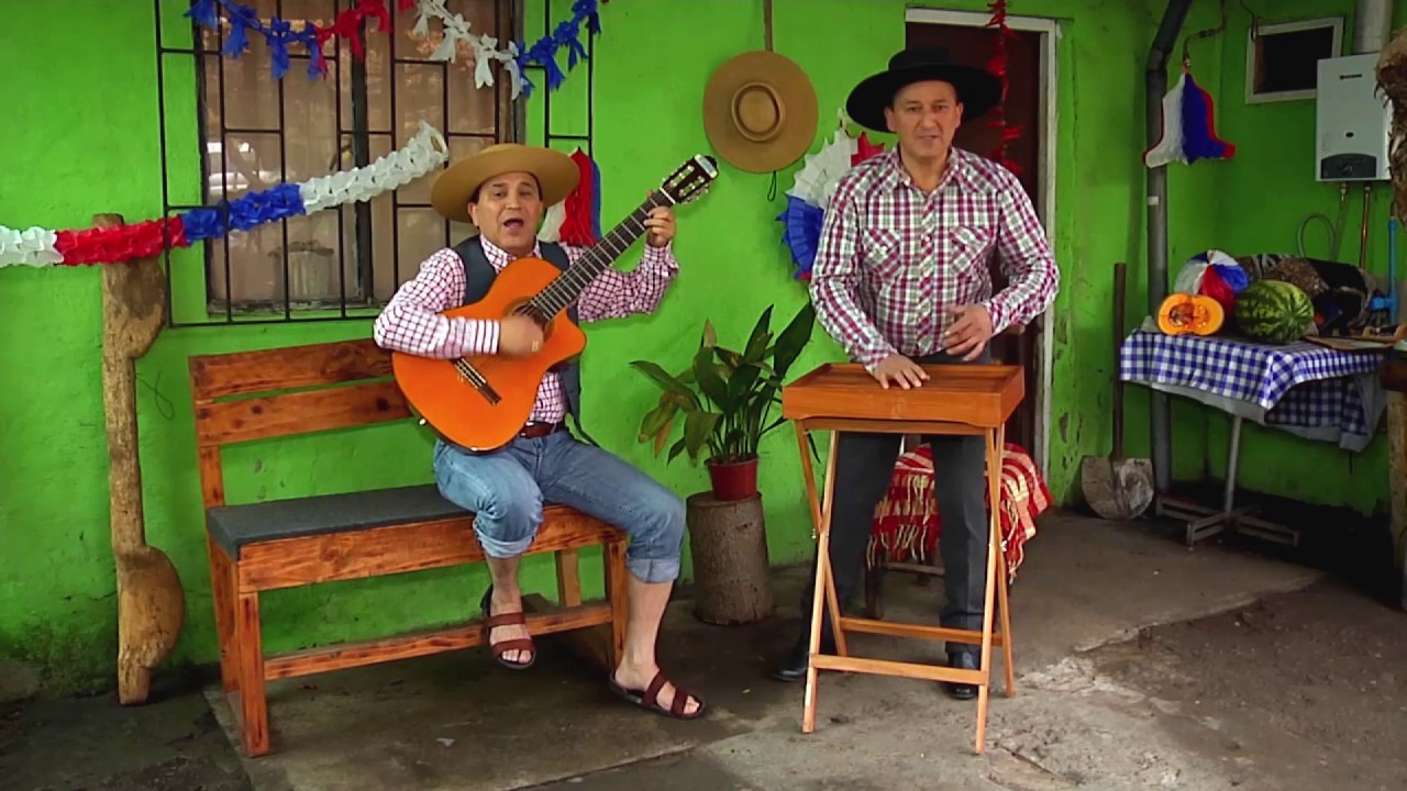 Guaracha . Fiesta campesina con el Monteaguilino cantor popular chileno subcribete  rancheras