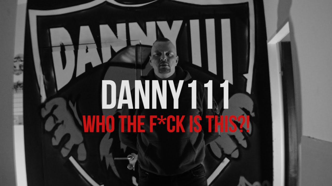 Danny111 - WHO THE F*CK IS THIS ?! (prod. von ZMY DaBeat & Basstronaut)