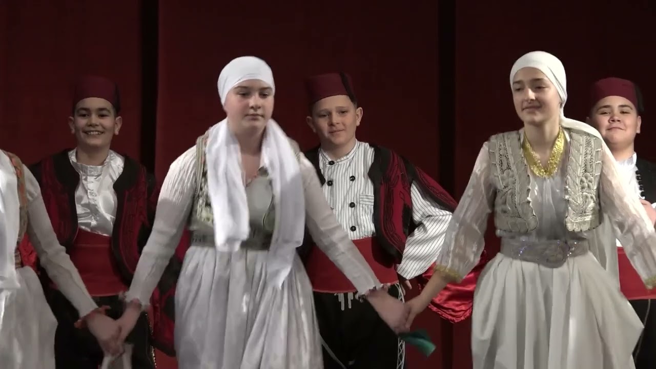 KUD mladih Novi Pazar - SREDNJI IZVOĐAČKI ANSAMBL -  IGRE IZ SANDŽAKA