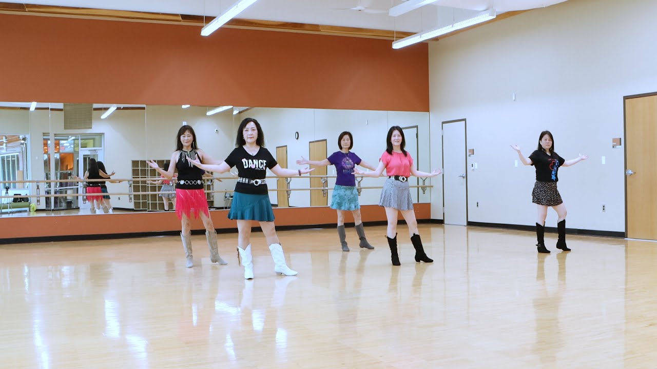 A Little Bit Crazy - Line Dance (Dance & Teach)