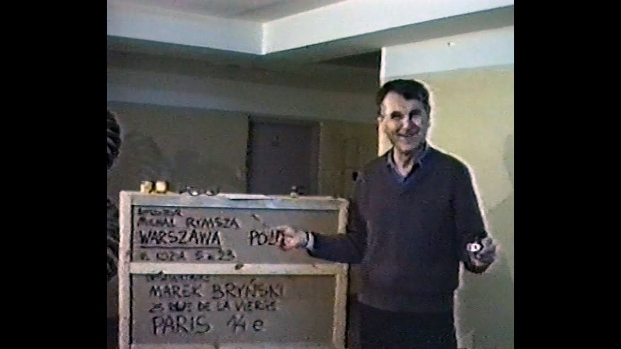 A Day at Beksiński's Home - part 1 - The Crates