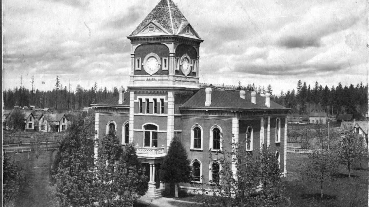 #A02a: The Courthouse, Temple of Justice