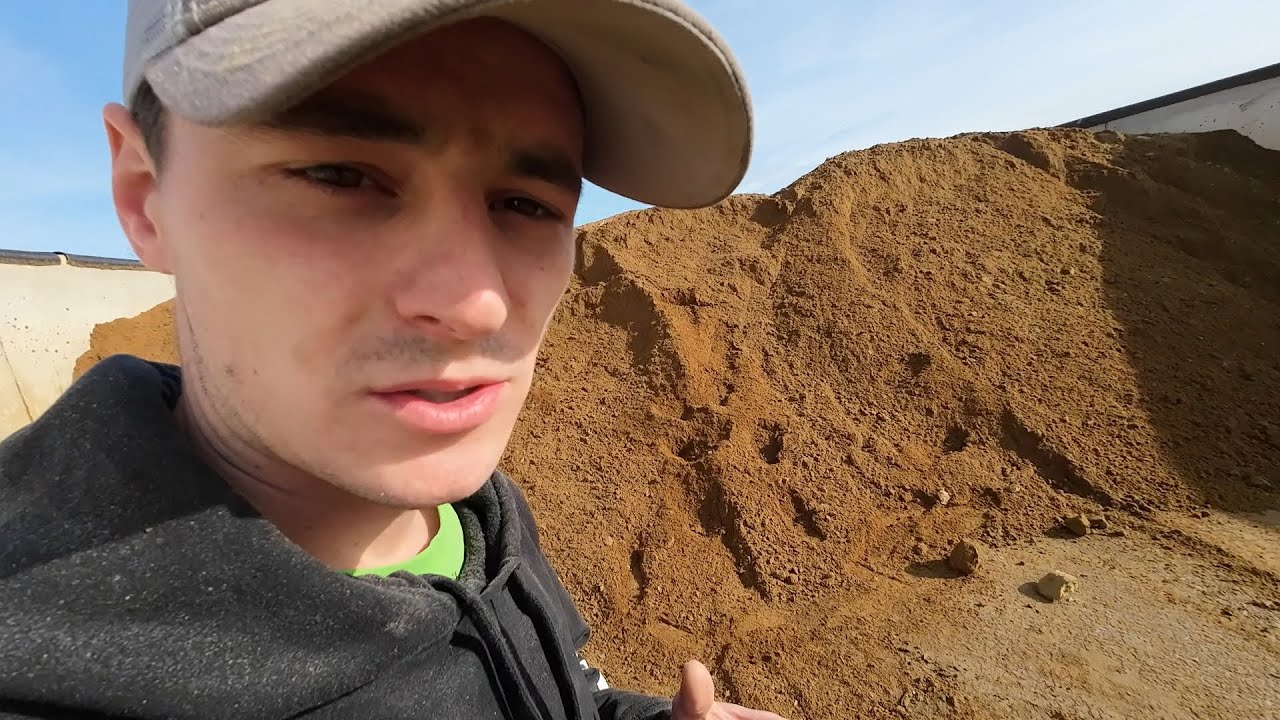 Robot Scrapers Down & Stacking Manure