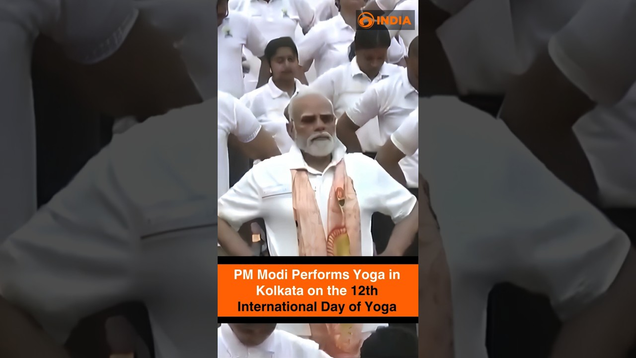 PM Modi Performs Yoga in Kolkata on 12th International Day of Yoga