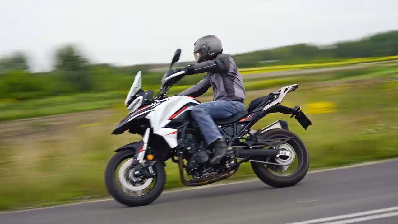 Benelli TRK 702 Walkaround and Ride