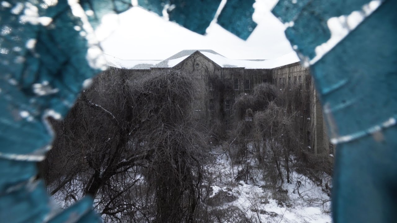 Abandoned Asylum Exploration in the Snow