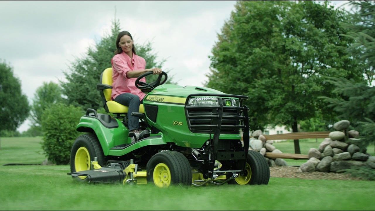 John Deere Signature Series X730