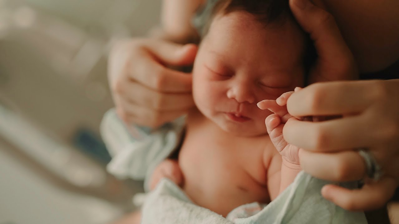 newborn session videography baby poppy