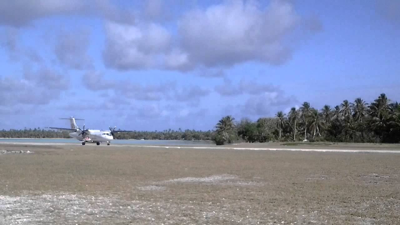 Atterrissage motu aéroport Maupiti