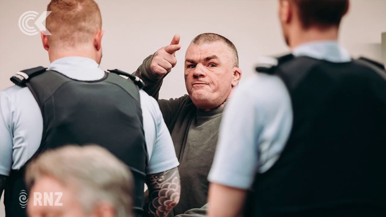 Child killer threatening in court during sentencing
