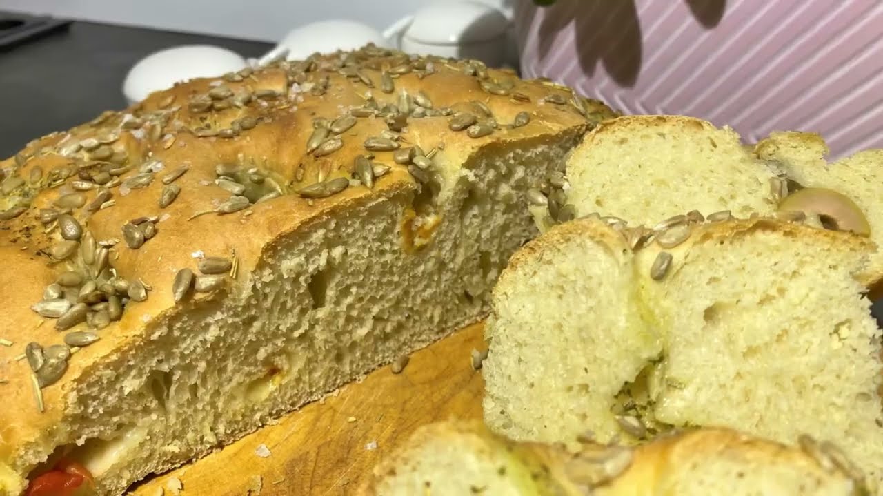 Pikanter Butterkuchen, Olivenbrot lecker und einfach gemacht