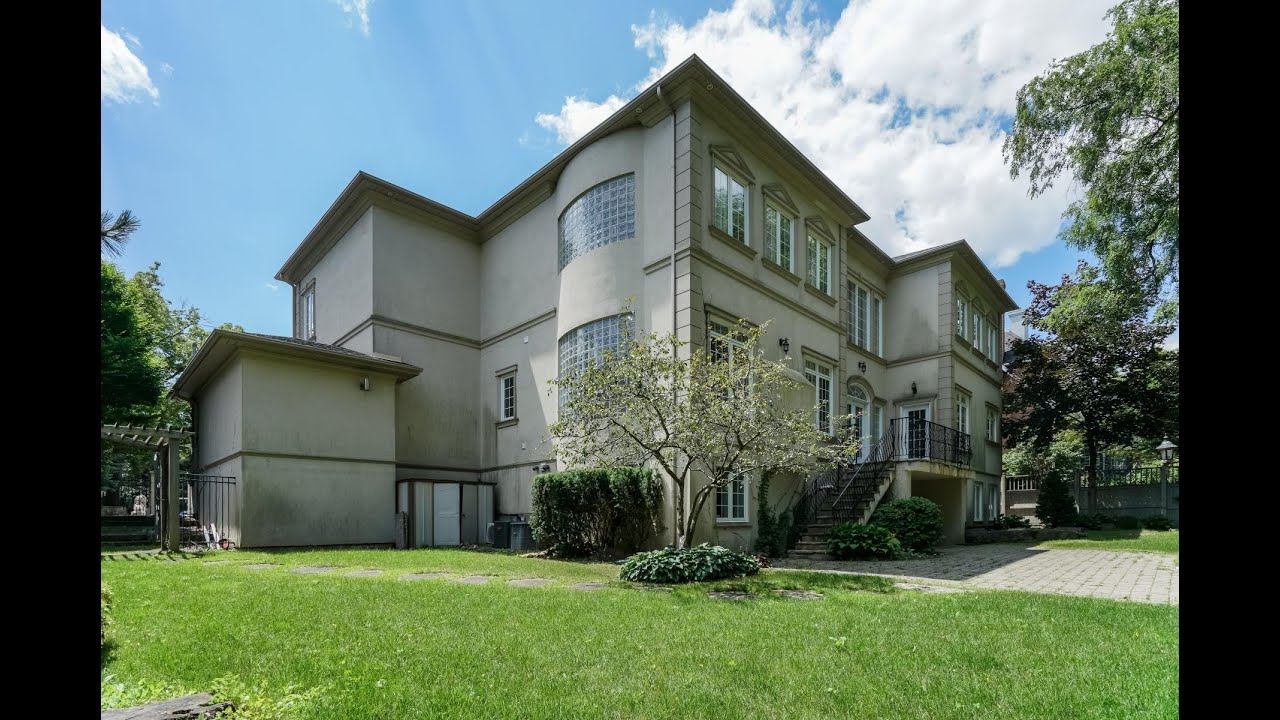 28 Wimpole Drive Toronto