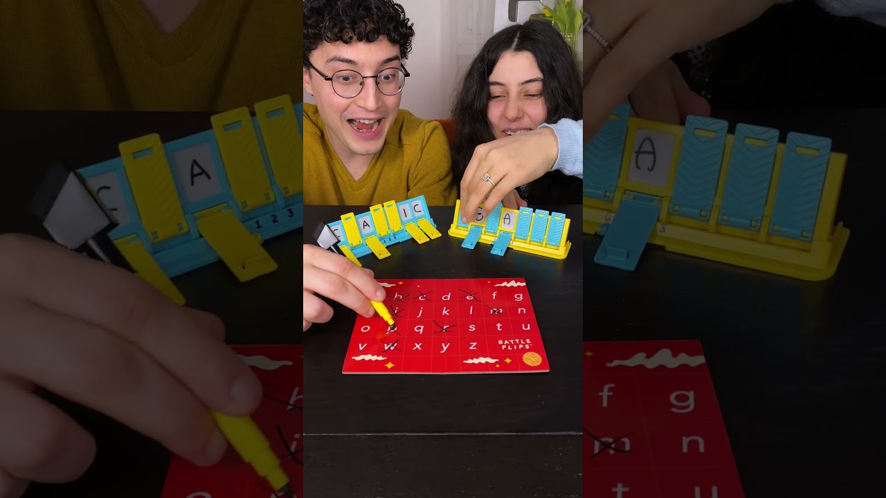 Приходите поиграть с нами в Battle Flips! @BigPotato #настольныеигры #вечеригр #шорты #пара