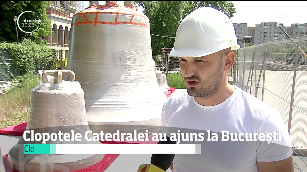 Clopotele Catedralei Mântuirii Neamului au ajuns la București, după un drum de trei zile şi trei
