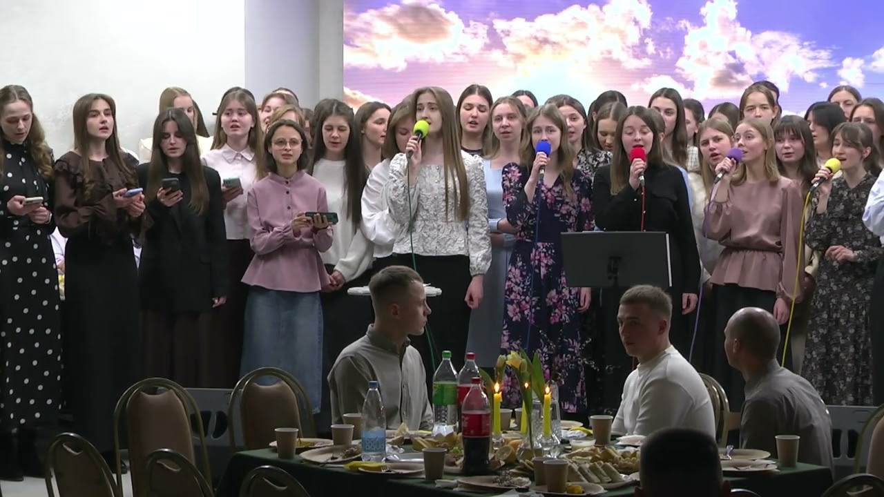Хотим вам братья пожелать / Песня