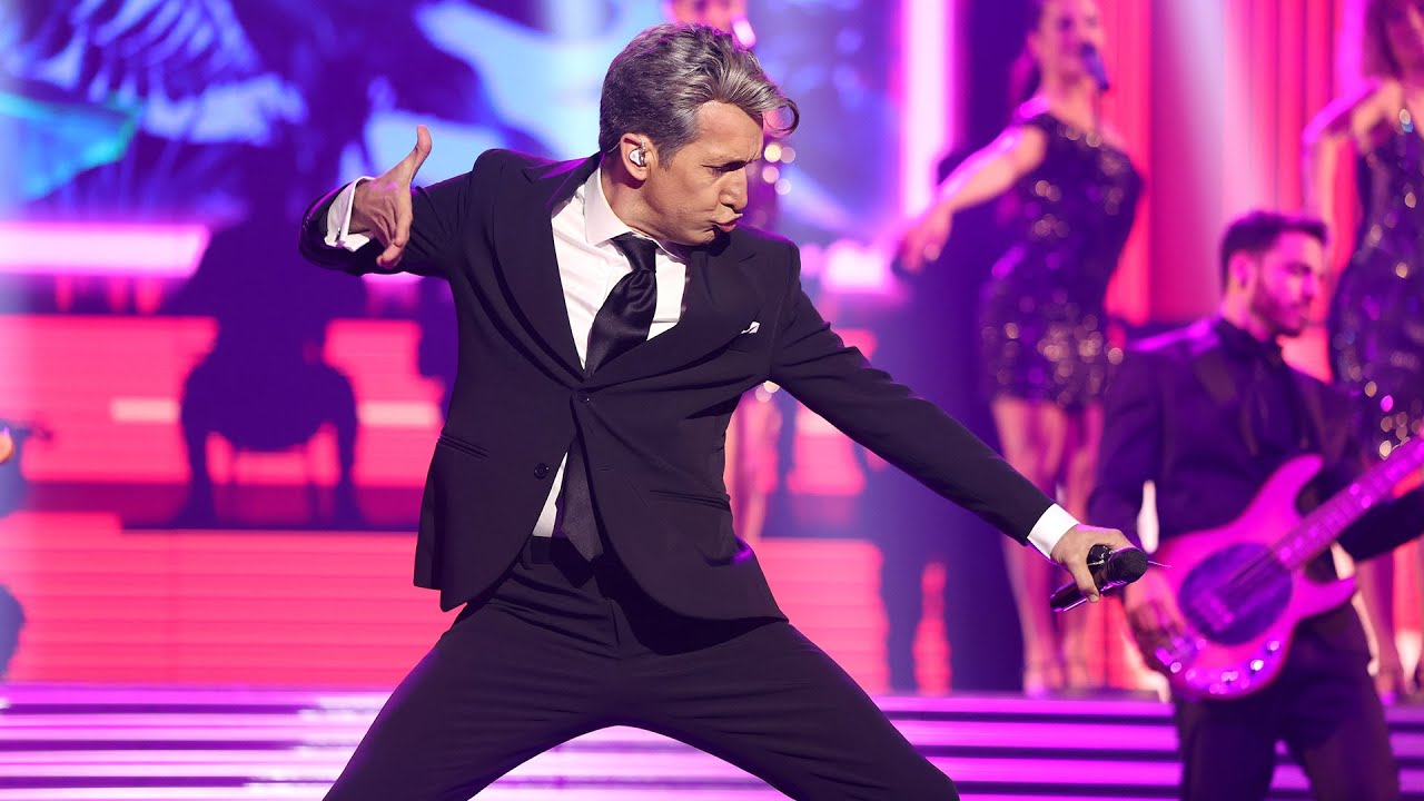 Miguel Lago imita a Luis Miguel en 