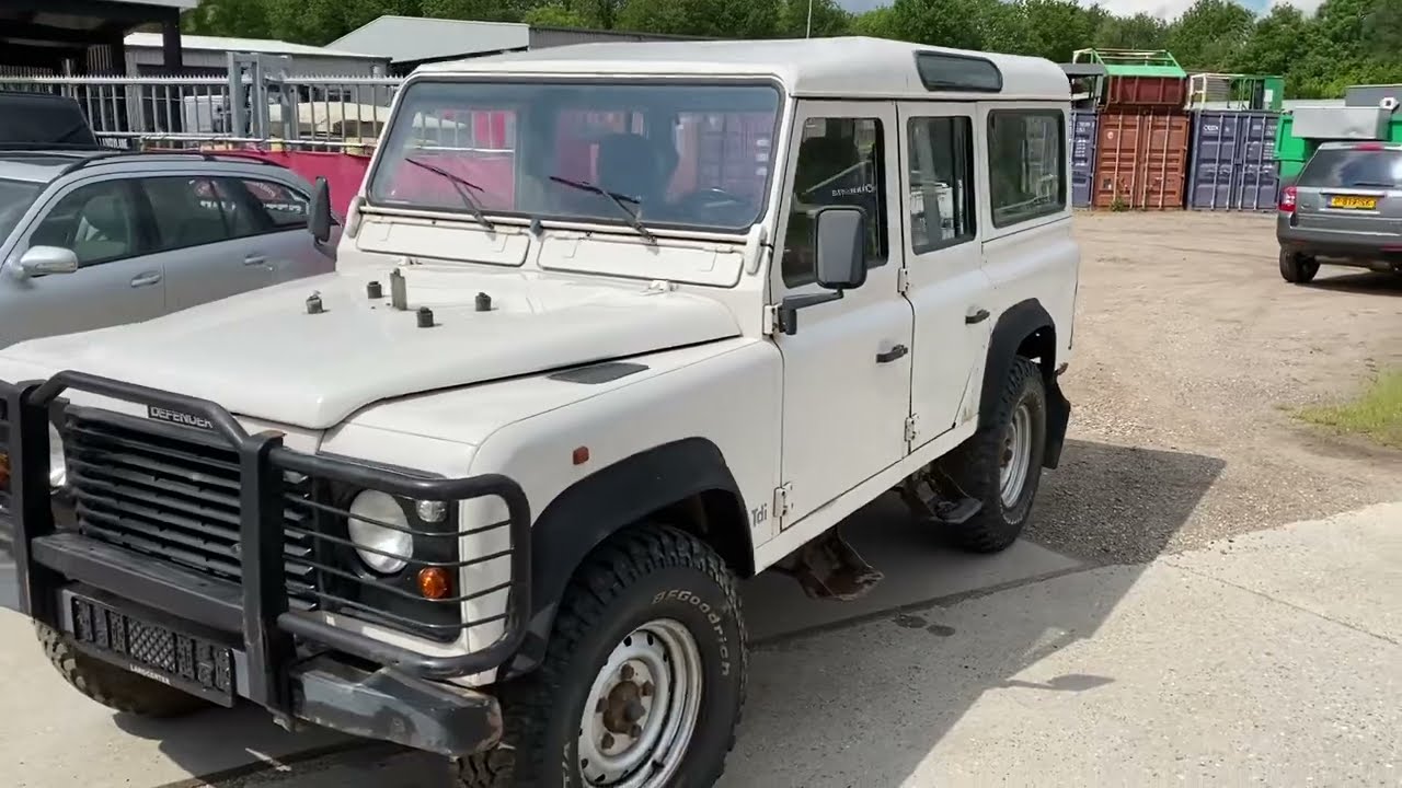Landrover defender 110, 300 tdi, 1995 stationwagon