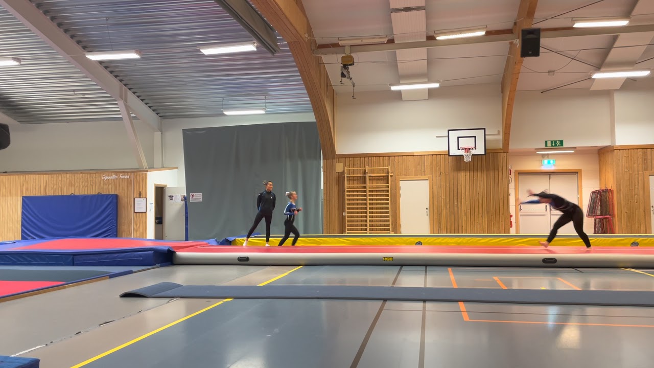 Nivå 5   Tumbling   Gf Karlstadsgymnasterna
