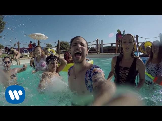 Alessio Bernabei - Due Giganti (Official Video)