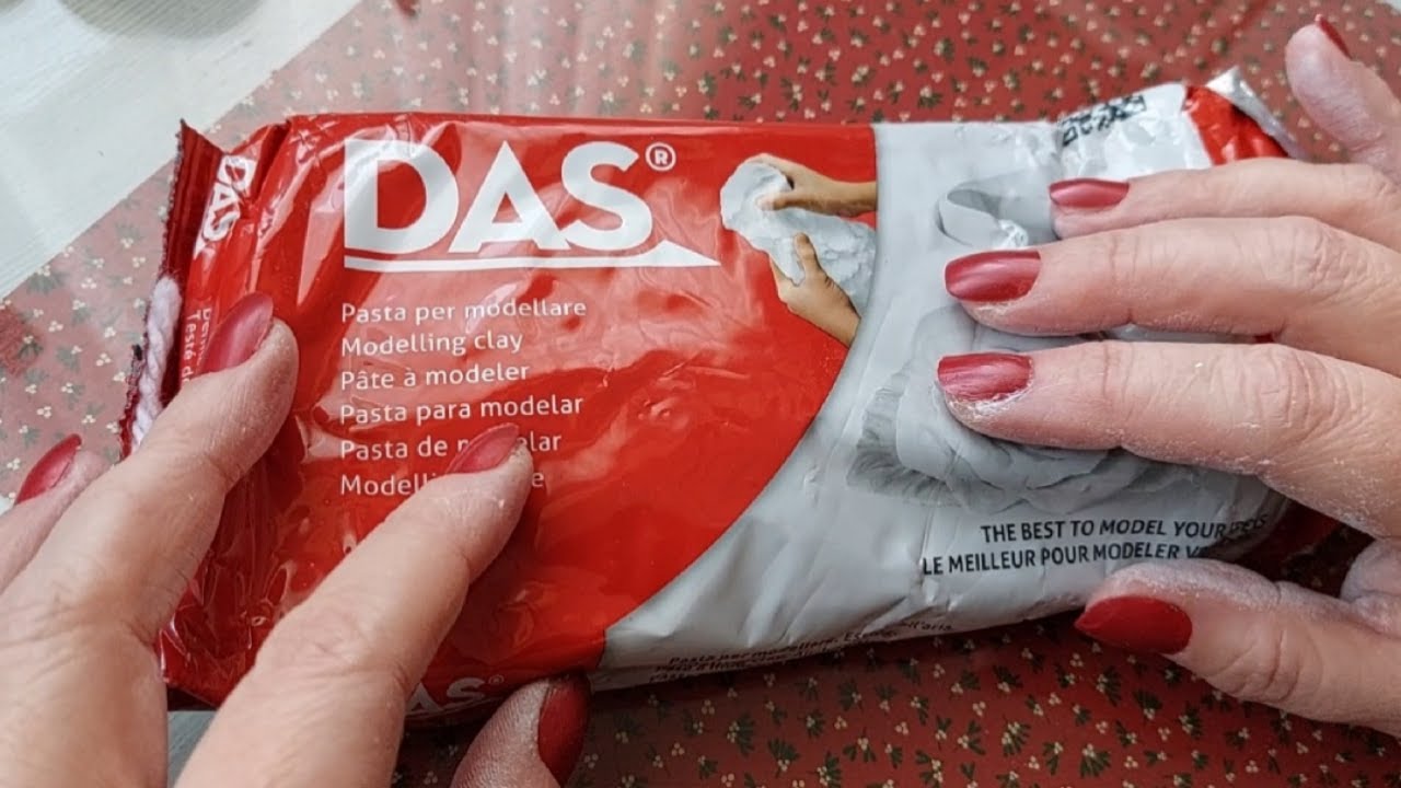 A fun DIY Air Dry Clay Christmas idea