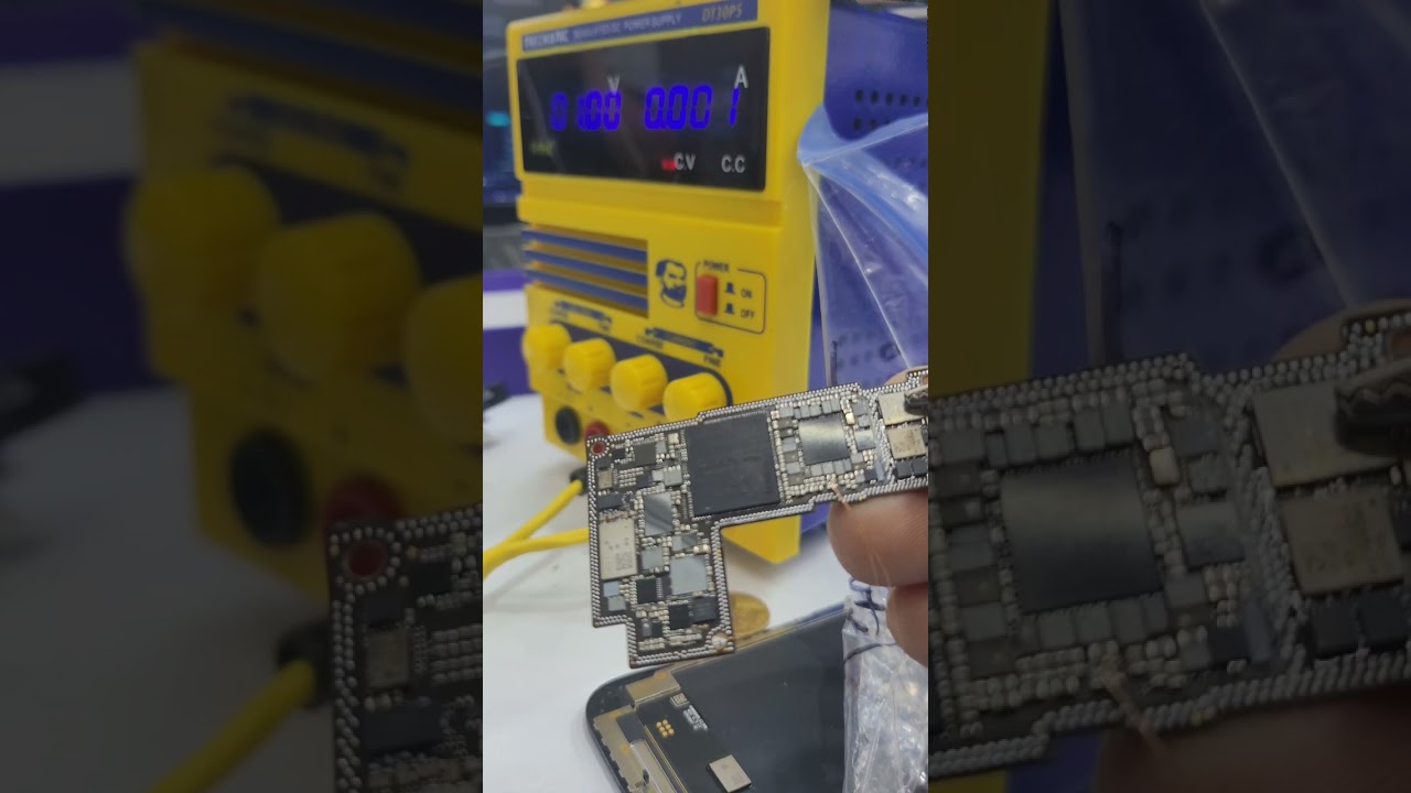 Reparaciòn iphone 12 Pro Max no enciende y la falla es por RAM