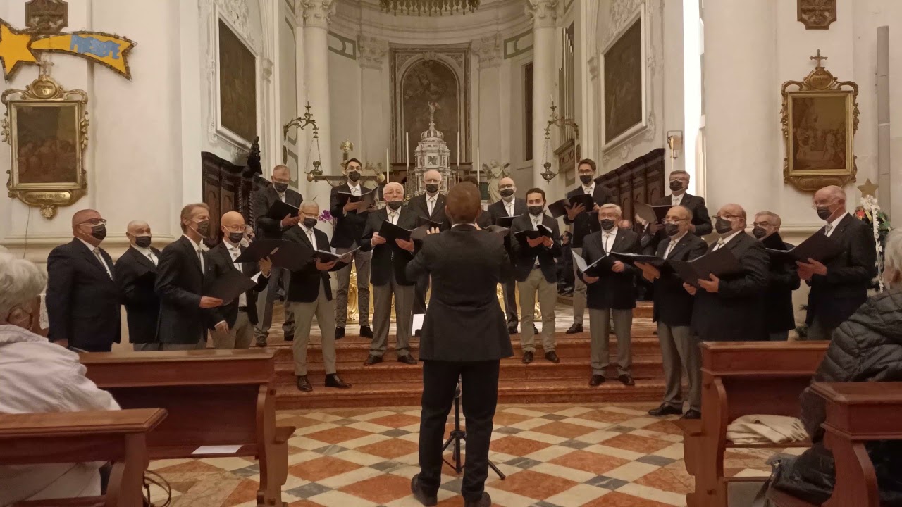 Puer Natus (G. Malatesta) - Coro La Valle di Padova