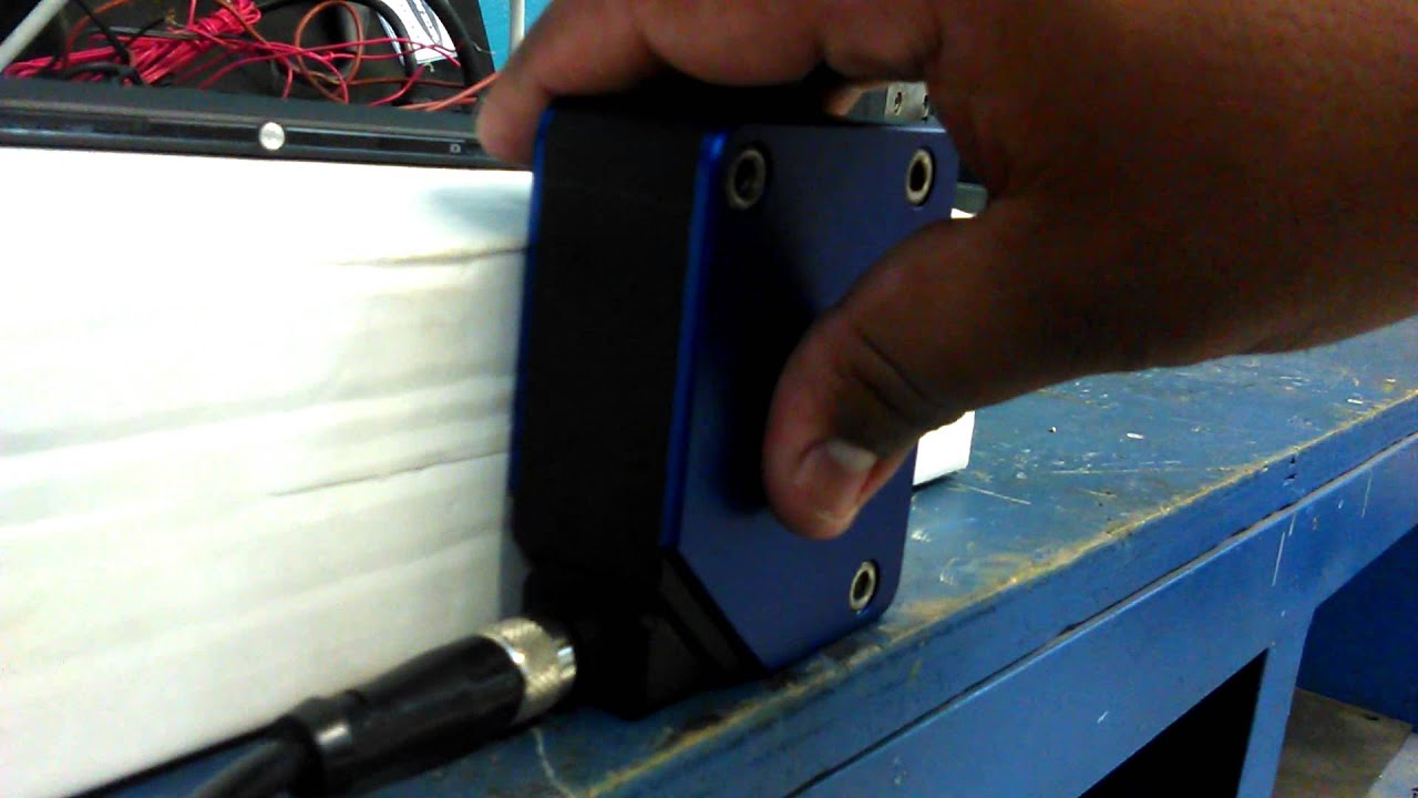 Animatics & Datalogic Data Polling Displacement Laser