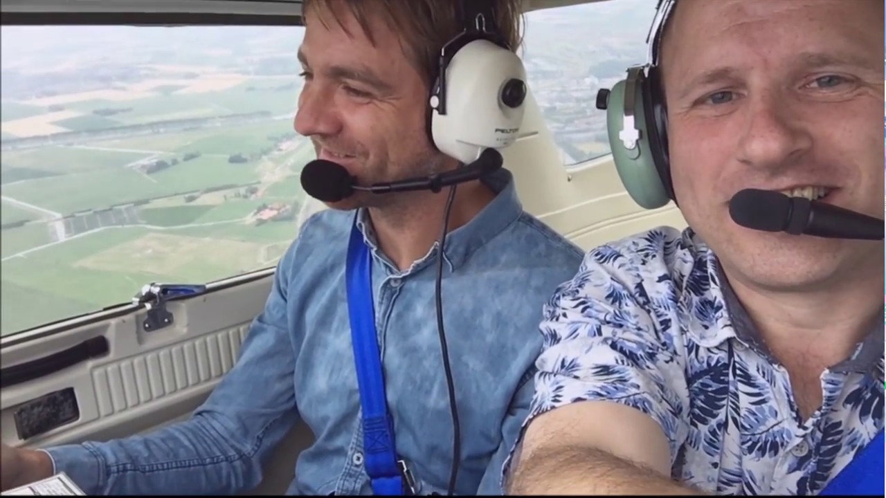 Vliegen met Tom in de Cessna