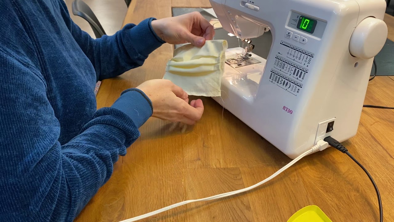 Tutorial mondkapjes | Stap 8: inzetten ijzerdraadje voor betere aansluiting gezicht (optie)