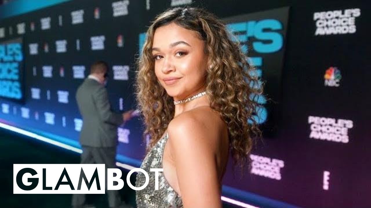 Мэдисон Бейли Глэмбот: за кулисами PCA 2021 | Красная дорожка и церемонии награждения E!