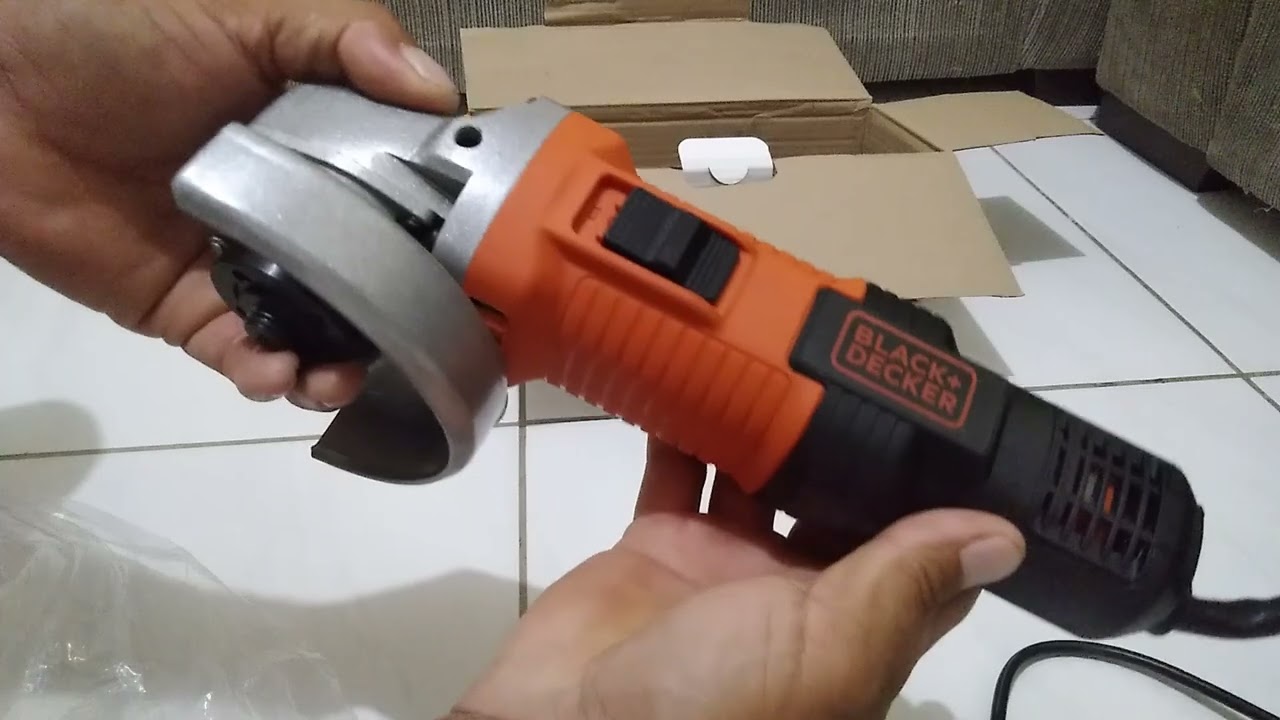 unboxing de Esmerilhadeira Black Decker - G 720x - 920w