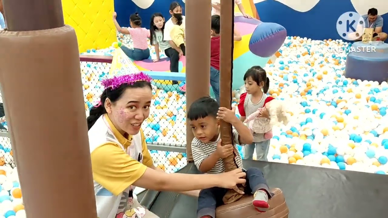 SEHARIAN DI KIDZOONA GRAND INDONESIA