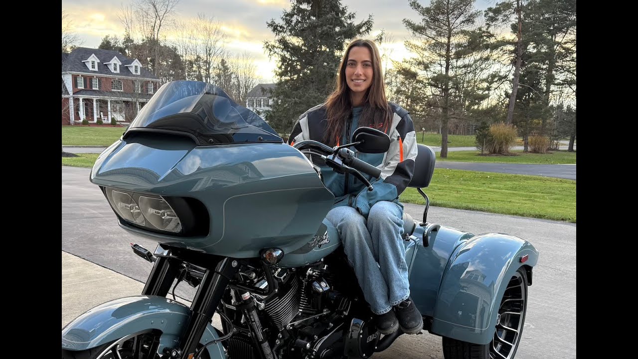 Обзор Harley Davidson Road Glide 3 Pillion 2024 года. Дочь протестировала его против Cam Am Spyde...