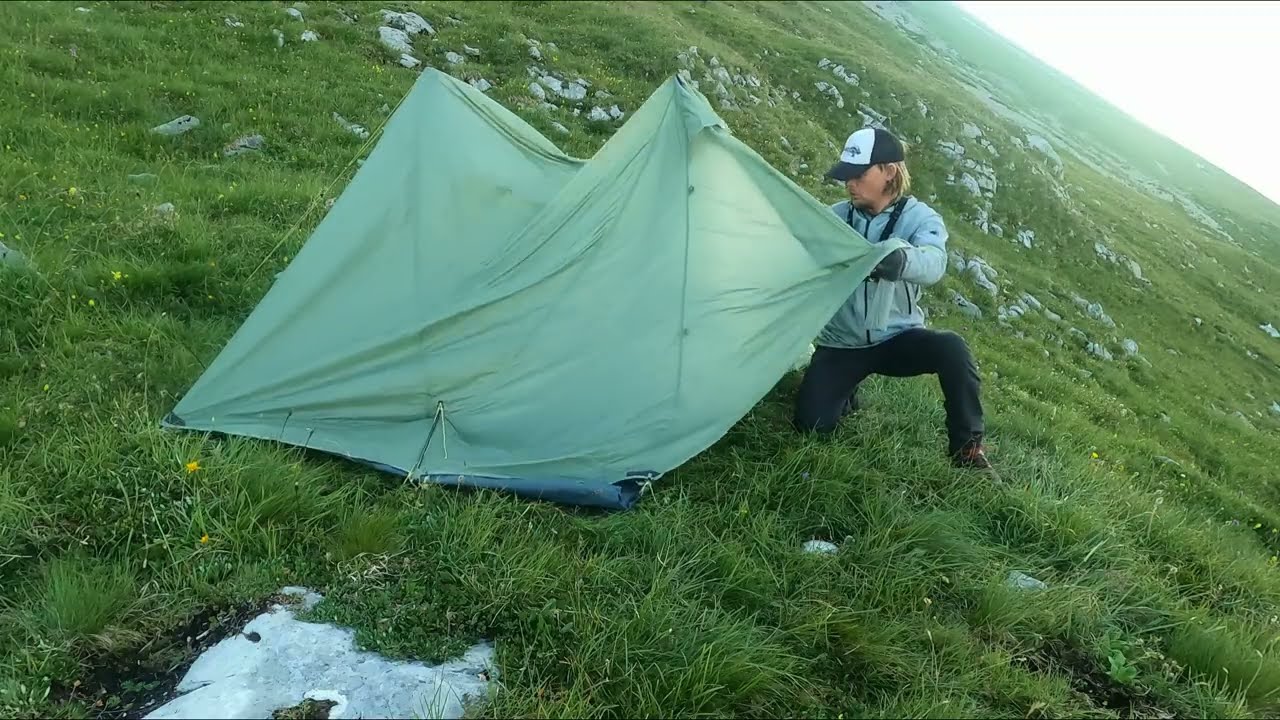 NatureHike in the Alps 2500 metres up