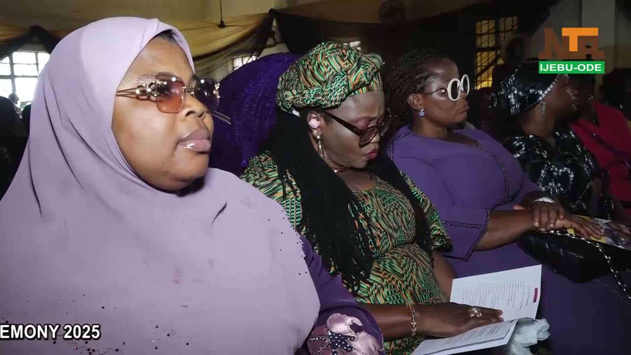 ADEOLA ODUTOLA COLLEGE {PRIVATE} VALEDICTORY SERVICE AND PRIZE-GIVING AWARD CEREMONY