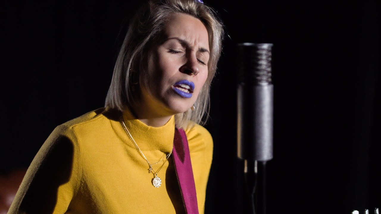 In love with you - Erykah Badu (cover by Cassandre)