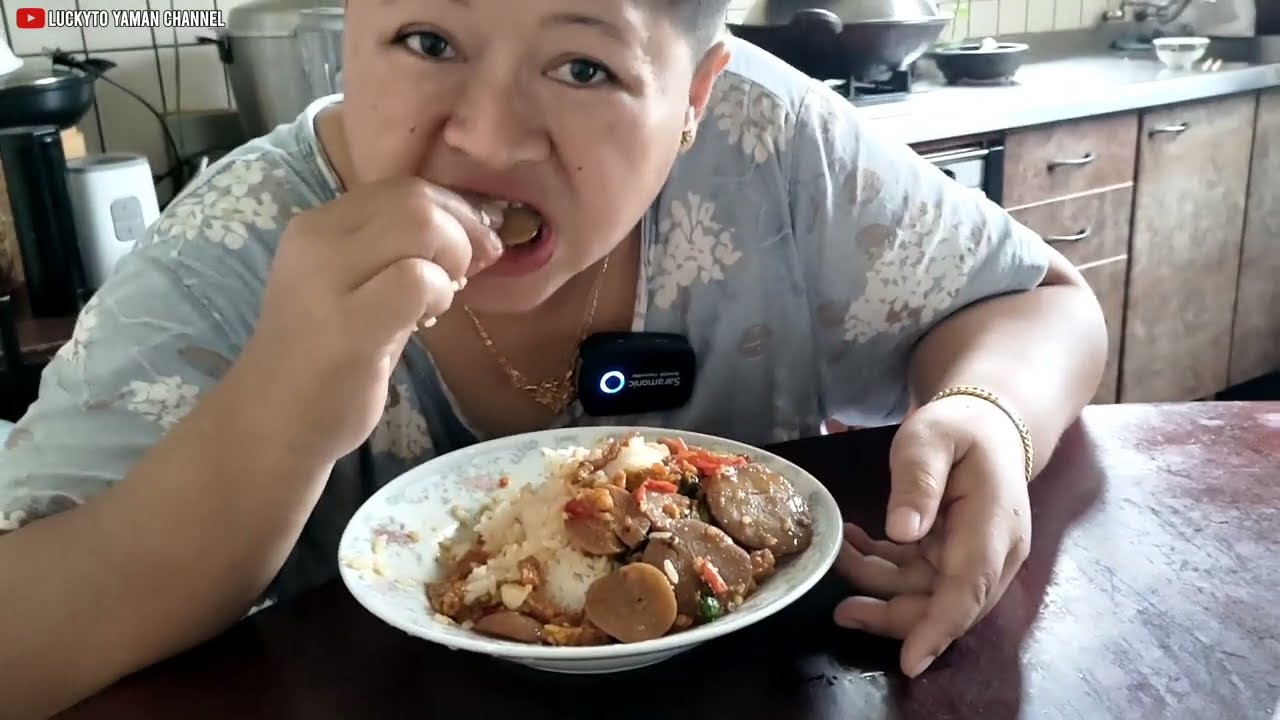 Sarapan ter-Enak ‼️ porsi  Jumbo goreng tempe dan jengkol Super hot.