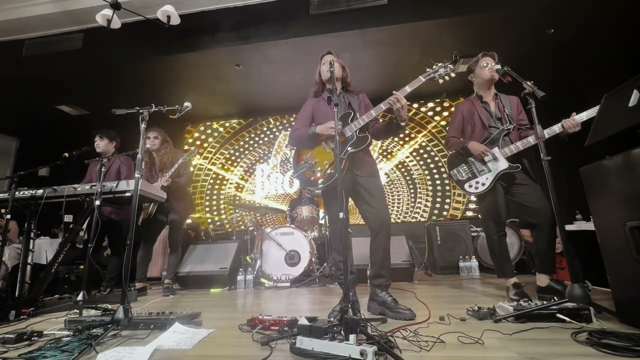 The Reo Brothers LIVE The Beatles Medley 7/11/2025 Long Beach @REOBrothers