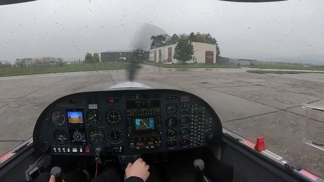 Diamond Aircraft DA20 StartUP