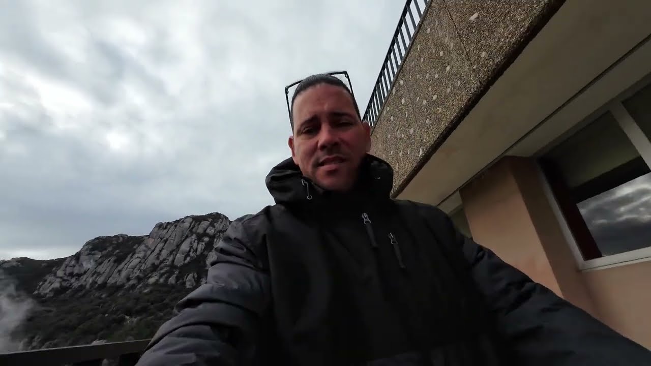 Montserrat: El Monasterio entre las nubes | Barcelona 🇪🇦