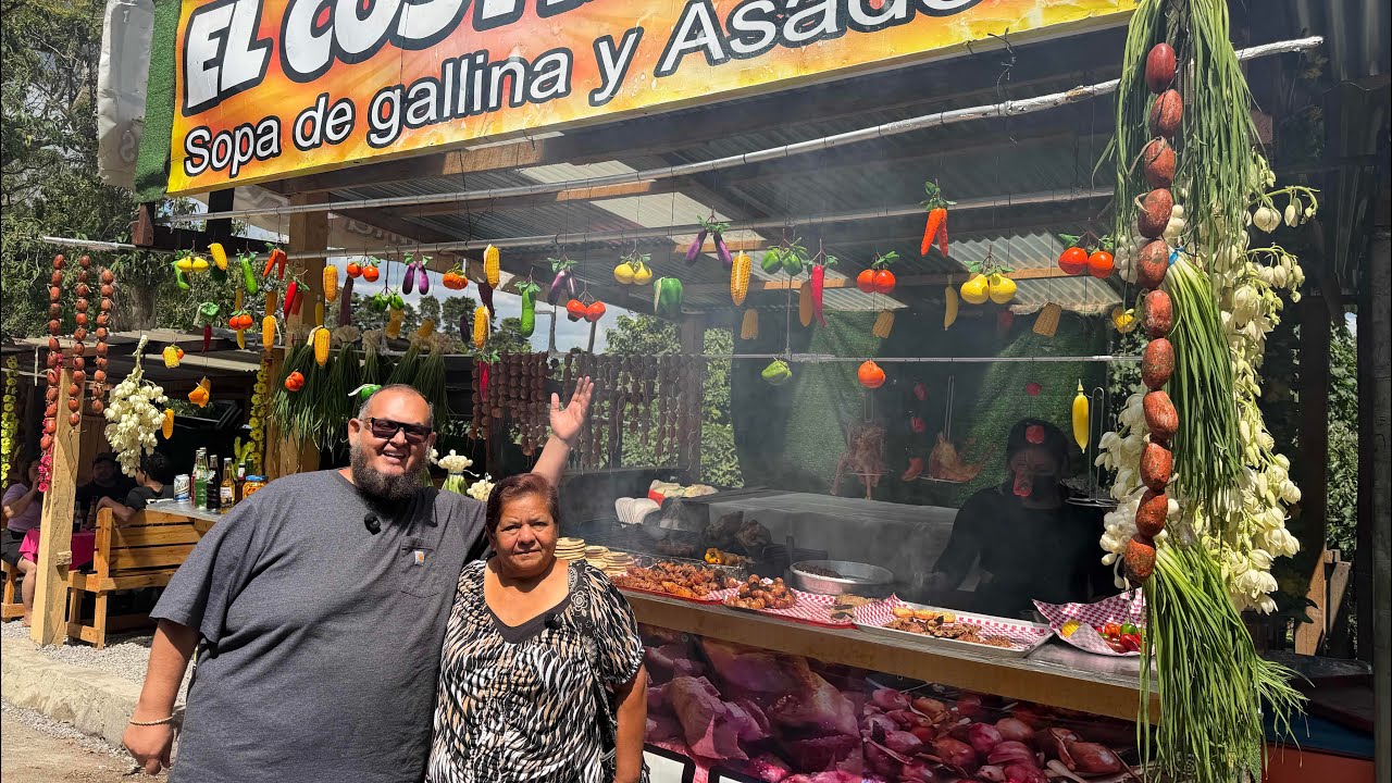 Comida callejera con la niña Sonia 🇸🇻