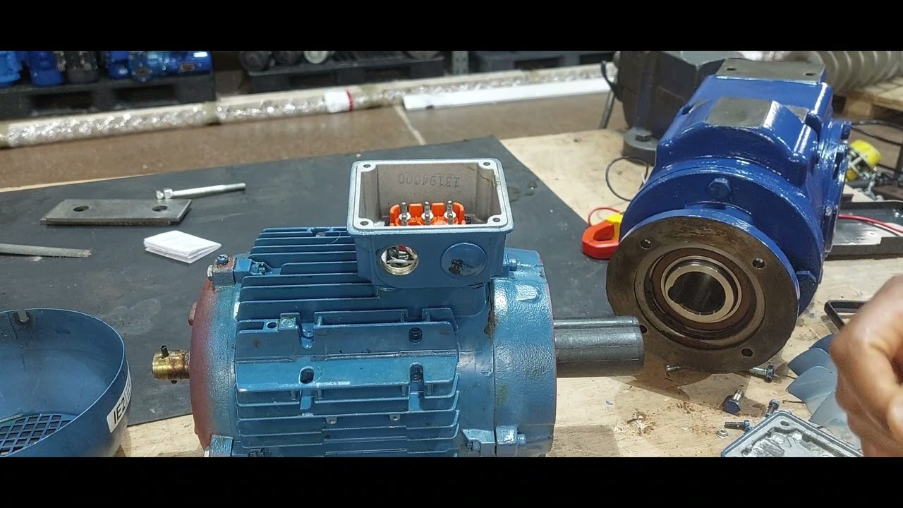 Testing for fault in 3 phase electrical motor. #inductionmotor #3phasemotor