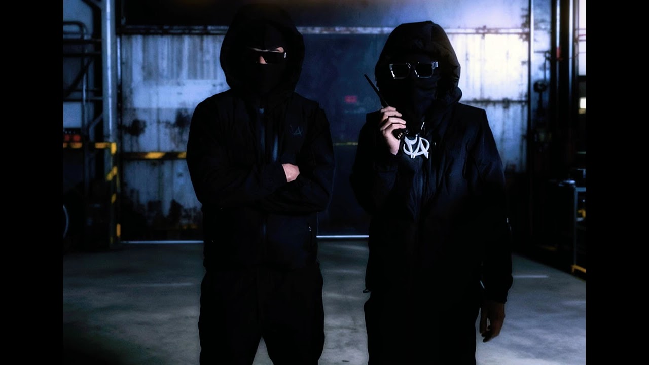 Samochodowy Armagedon - ALESSIO & ZERON 